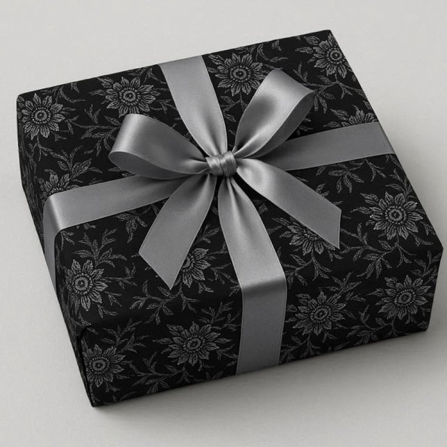 Presente Papel de embrulhamento a preto escuro-palha elegan (elegant gothic or dark theme wedding gift wrap.  Black with crystal floral accent)