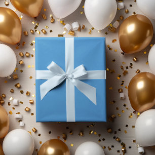 Presente Rolha de Papel Azul no Céu de Verão