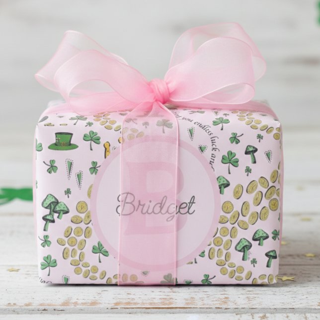Presente Rua rosa, branca e curvada. Papel Tecido do Dia de (Girly Pink St Patrick's Day Kids Birthday Wrapping Paper for Her. Cute Irish Pattern and Monogram)