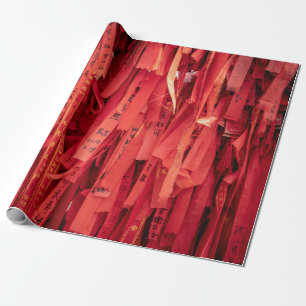 Presente tiras de papel vermelho