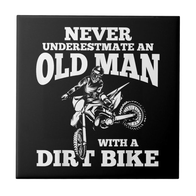 Presentes Engraçados Nunca Compreendem Um Velho Co (Frente)