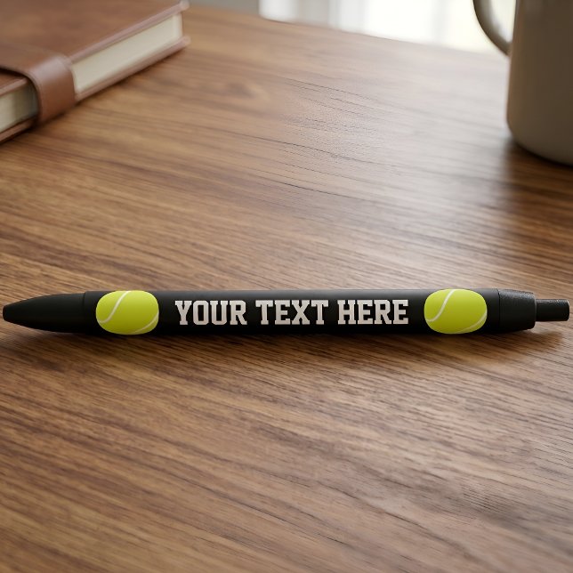 Preta Tênis Ball Custom Team Name ou Text Coach's Caneta (Custom tennis pen with personalized team name or text.)