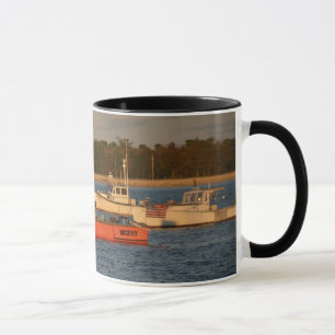 Preto do ponto do pinho caneca da campainha de 11