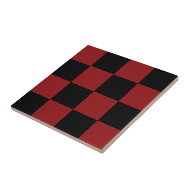 Preto e vermelho marcado (Lateral)