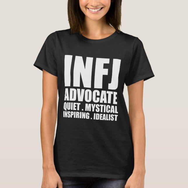 Preto introvertido da camisa do advogado T de INFJ (Frente)