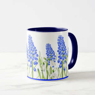 Primavera de terra em uma caneca de combinação (M,
