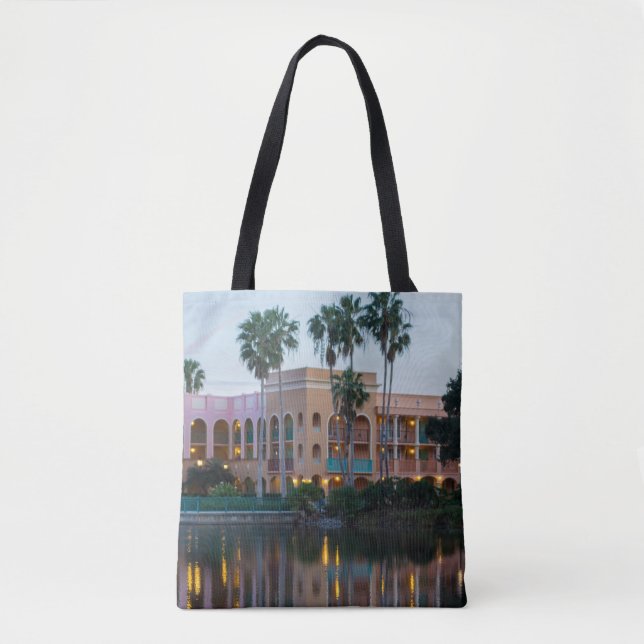 Primaveras Coronada Reflexões Tote Bag (Frente)