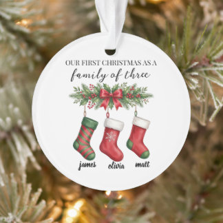 Primeiro Natal da Família de Três Meias Enfeite
