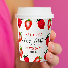 Primeiro primeiro aniversario de morango doce