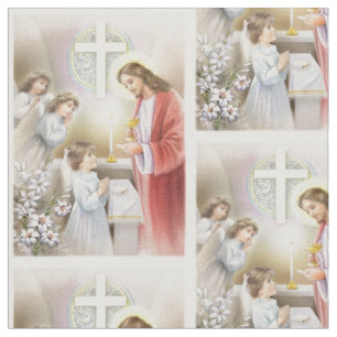 Primeiro tecido da menina do comunhão santamente