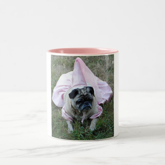 Princesa Caneca do cão do Pug (Centro)