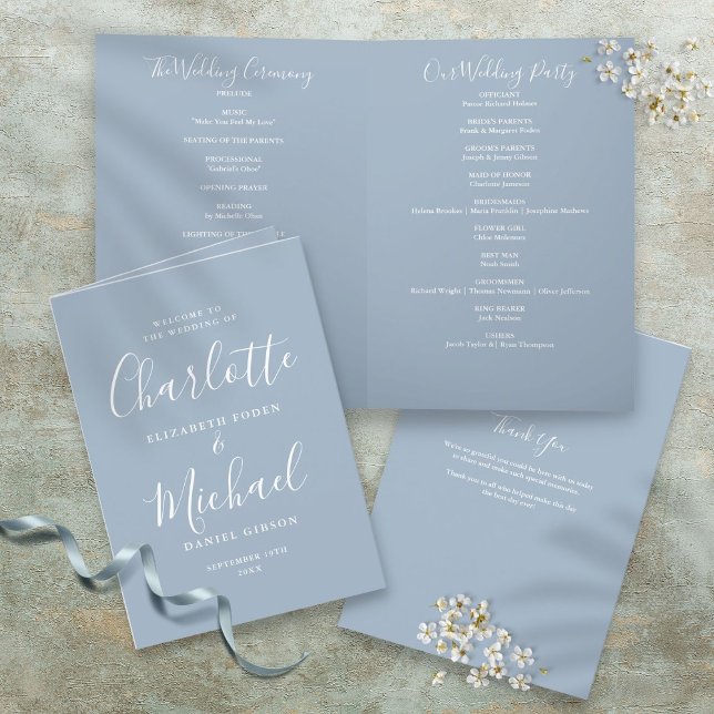 Programa Azul Empoeirado Elegante Casamento de Carta (Dusty Blue Elegant Signature Script Wedding Program)