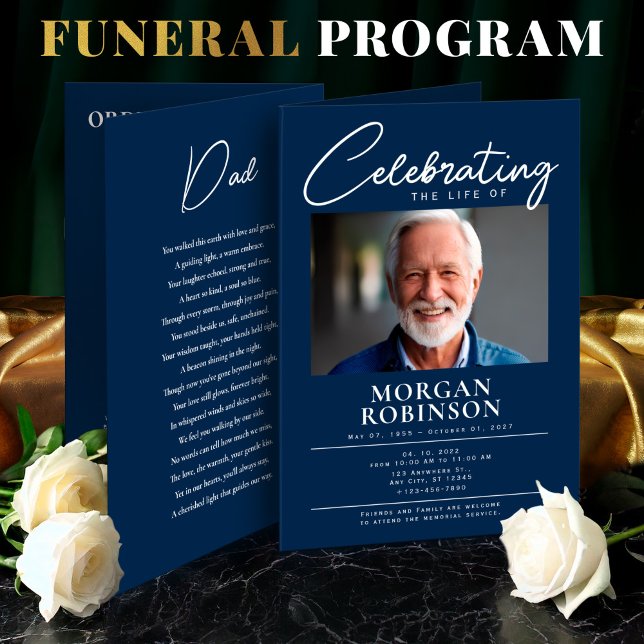 Programa Celebração Azul do marinho do Funeral Fotográfico  (Elegant Funeral Program Foldable – Celebration of Life,Obituary,Photo Collage, Order  of Service)