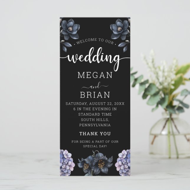 Programa Dark Moody Black Floral Classic Typography Wedding (Em pé/Frente)