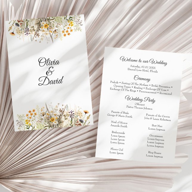 Programa de Casamento de Prado de Flores Silvestre (Peach Terracotta Wildflower Meadow Wedding Program on a sunny wihte dry palm leaf.)