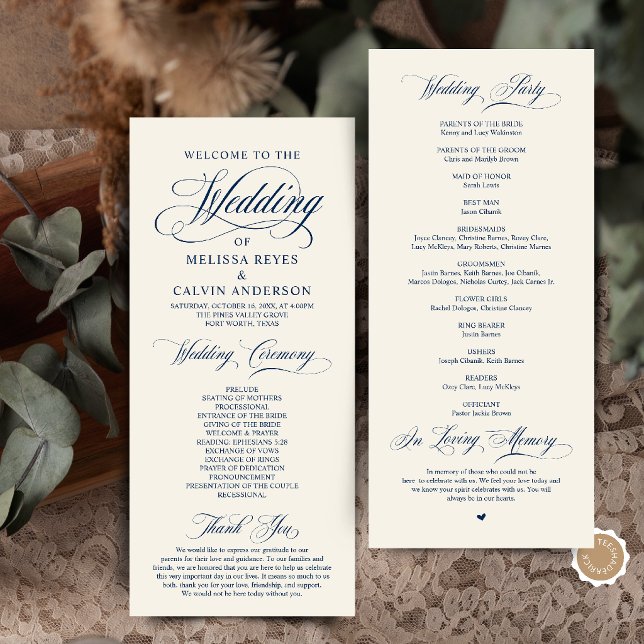 Programa Elegante Cerimônia de Casamento Clássico em Azul M (Elegant Classic Navy Blue and Ivory Script Wedding Ceremony Program Card)