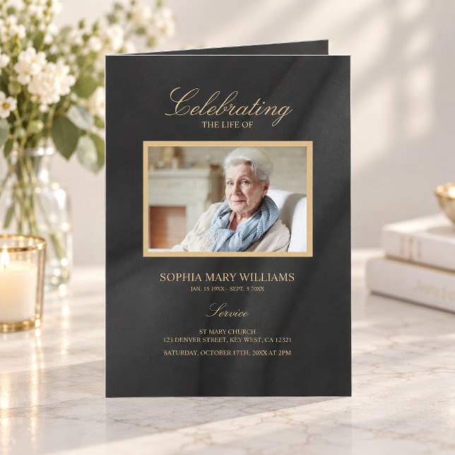 Programa Memorial de Caligrafia Preto e Dourado (Black and Gold Calligraphy Celebration of Life program with photo and service details)