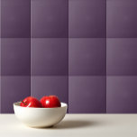 Púrpura escura e púrpura escura<br><div class="desc">Design púrpura escura e torta de ameixa sólida.</div>