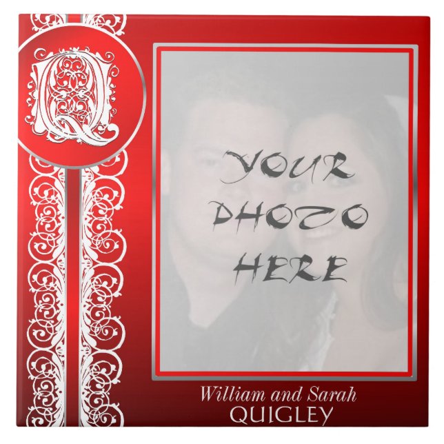 Q Monograma "White Lace on Red" com Fotografia - A (Frente)