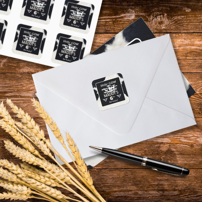 Quadrado Adesivo de aniversário Vaca Sagrada com Estampa de (Criador carregado)