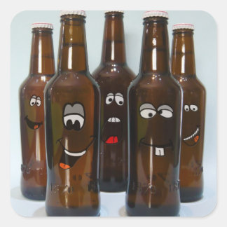 Quadrado Adesivo de Garrafas de Cerveja Felizes