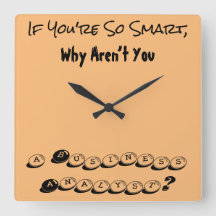 Analista de negócios inteligente do relógio de par