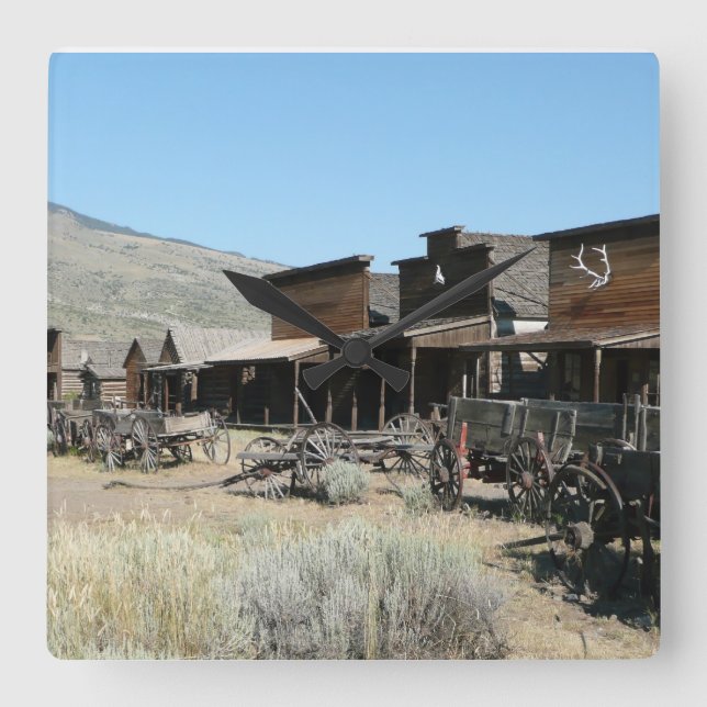 Quadrado Relógio antigo da Praça Oeste (Frente)