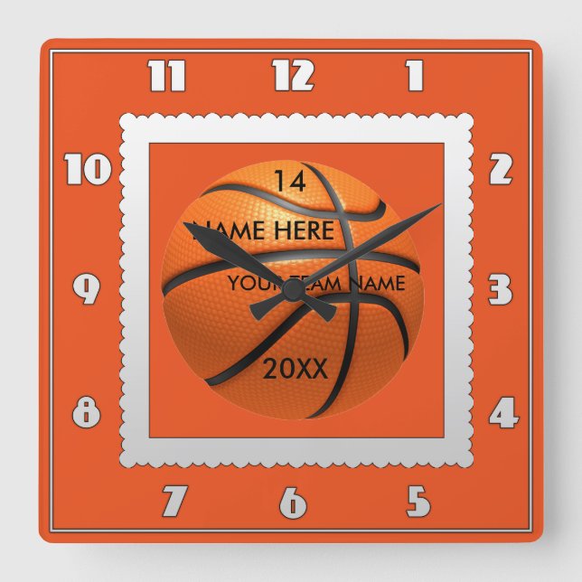 Quadrado Relógio de basquetebol branco e laranja com o nome (Frente)