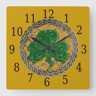 Quadrado Shamrock Dourado e Relógio de Nódulos Célticos
