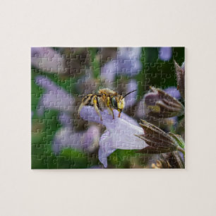 Quebra-cabeça Abelha sobre uma flor