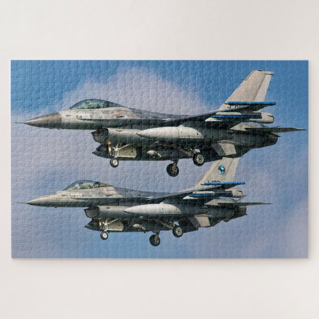 Quebra-cabeça Aeronave a jato militar (Horizontal)