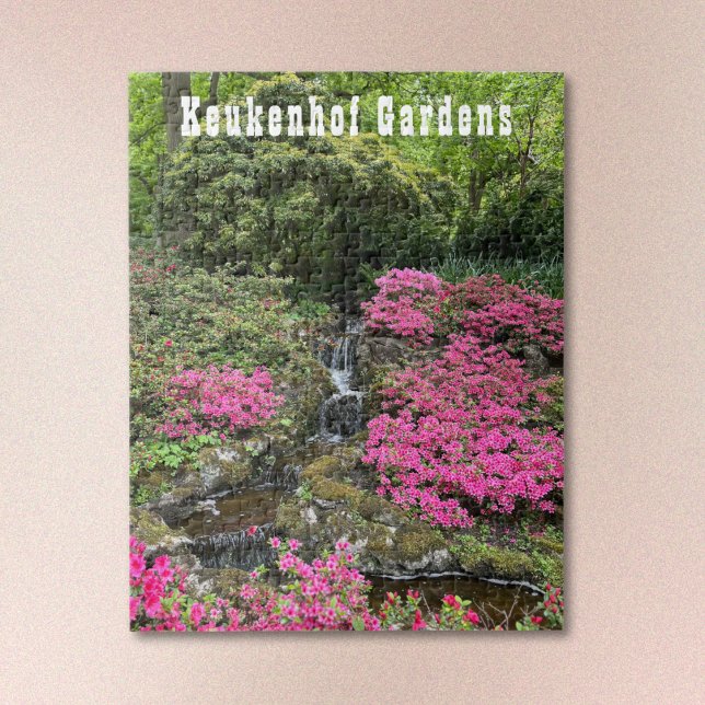 Quebra-cabeça Amsterdam Gardens and Waterfall Jigsaw Puzzle (Text is optional. Select Personalization to backspace it out.)