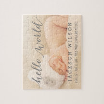 Anúncio de nascimento de bebê bonito