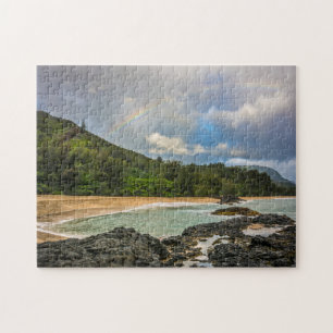 Quebra-cabeça Arco-íris na praia de Lumaha'i, Kauai, Havaí