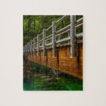 As nascentes da ponte sobre o rio McKenzie, em Ore