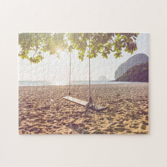 Quebra-cabeça Balanço na praia no por do sol (Horizontal)