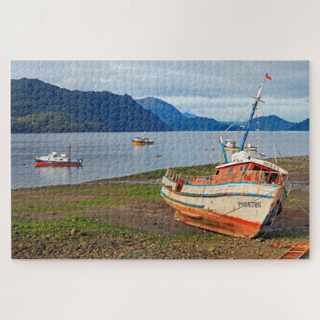 Quebra-cabeça Barcos de pesca, Hornopiren, Chile 1014-pc (Horizontal)
