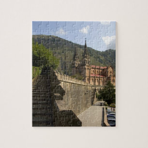 Quebra-cabeça Basílica de Covadonga, noroeste da Espanha.