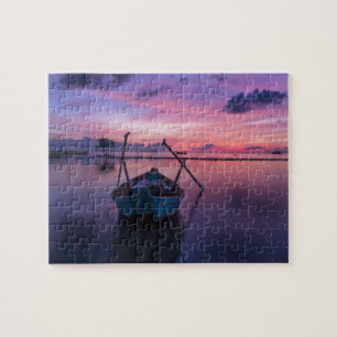 Quebra-cabeça Belo Sunset de Praia com Paddle Boat Purple Sky