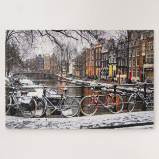 Quebra-cabeça Bicicletas na neve em Amsterdã