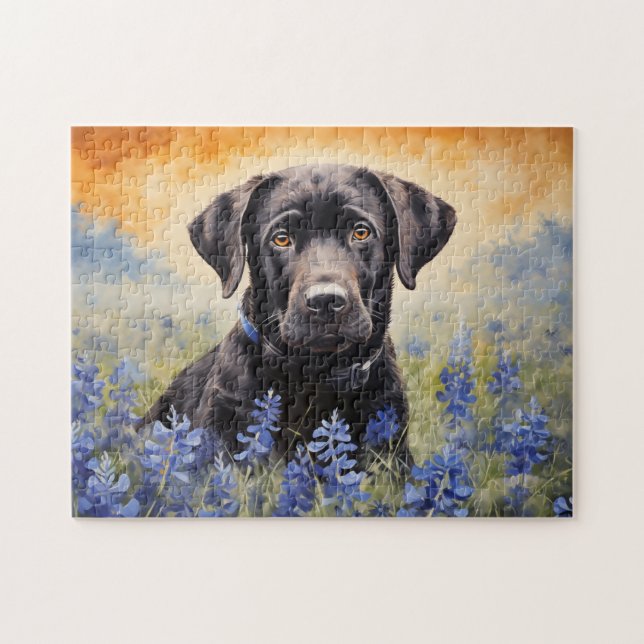 Quebra-cabeça Black Labrador em Bluebonnets (Horizontal)