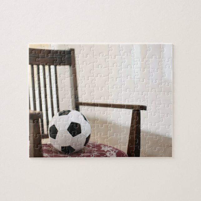 Quebra-cabeça Bola de futebol na cadeira (Horizontal)