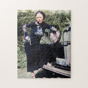 Quebra-cabeça Bonnie Parker Fumando Um Charuto 1933 Color Redux