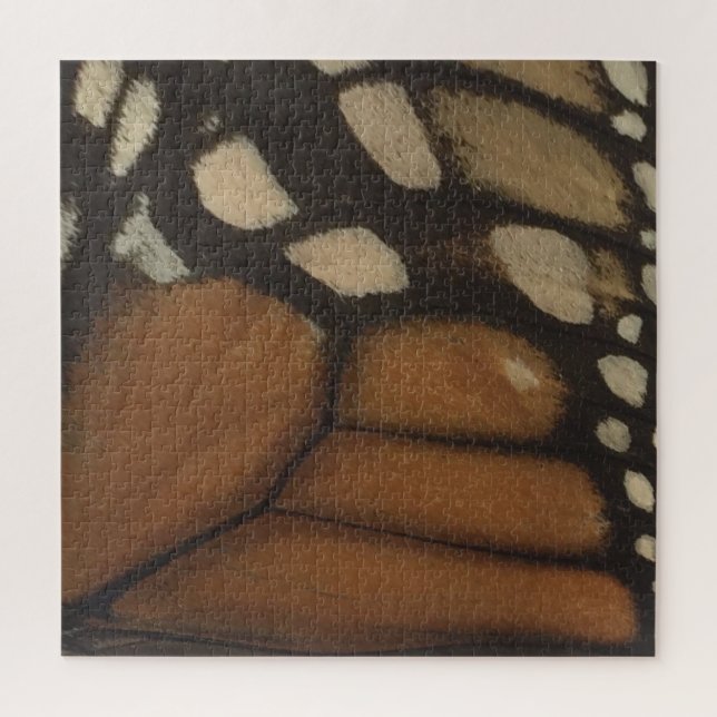 Quebra-cabeça Borboleta Monarca Aproximando-se (Vertical)