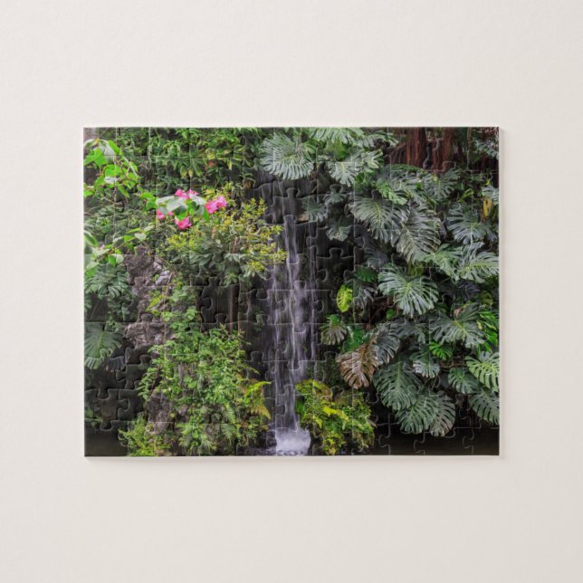 Quebra-cabeça Cachoeira do Jardim Exuberante, China (Horizontal)