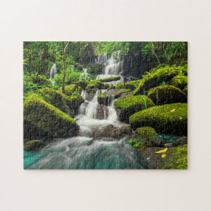 Quebra-cabeça Cachoeira na montanha de Berk da cuba da selva  