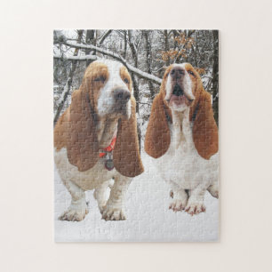 Quebra-cabeça Cães de Basset nas madeiras