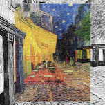 Quebra-cabeça Café Terrace à noite por Vincent van Gogh<br><div class="desc">Café Terrace, no Place du Forum, de Vincent van Gogh, é uma pintura de paisagens arquitetônicas de apos impressionismo de arte. Uma vista exterior de um restaurante com mesas, cadeiras, garçons e jantar em pessoas. Uma bela noite com estrelas no céu em Arles, França. Sobre o artista: Vincent Willem van...</div>