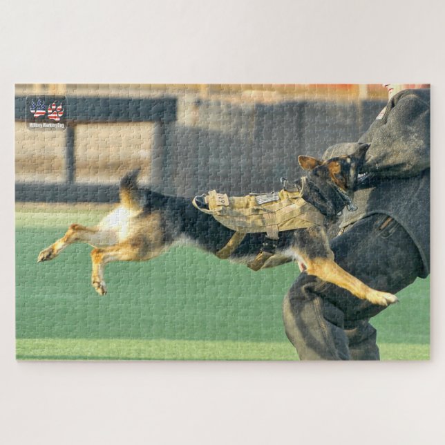 Quebra-cabeça CÃO DE TRABALHO MILITAR DOS EUA (20x30 polegadas) (Horizontal)