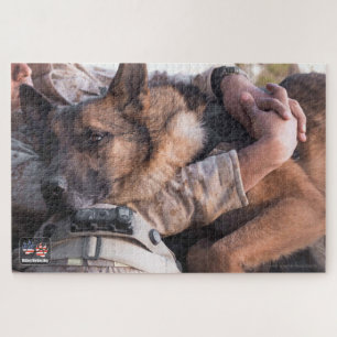 Quebra-cabeça CÃO DE TRABALHO MILITAR DOS EUA (20x30 polegadas)